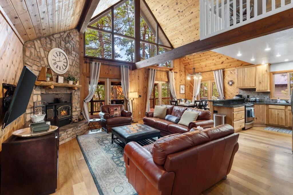 Luxury Cabin Oasis Getaway Heart Of Munds Park エクステリア 写真