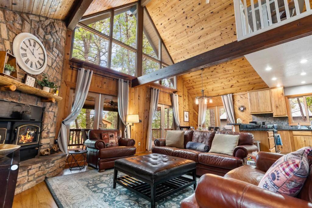 Luxury Cabin Oasis Getaway Heart Of Munds Park エクステリア 写真